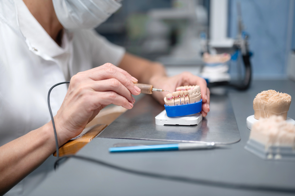 How Modern Dental Technology Improves Outcomes in Restorative Procedures